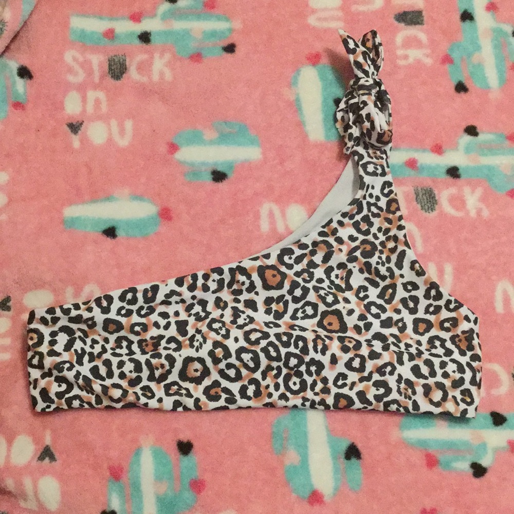 Leopard bikini top